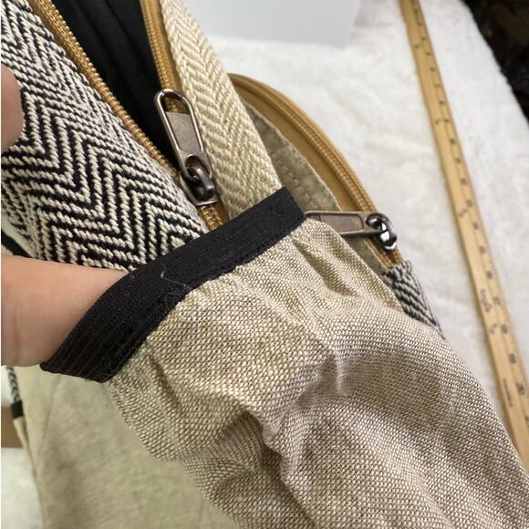 Hemp Peace Backpack Kathmandu Imports Made in Nepal - Picture 5 of 6